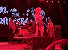 Amyl and the Sniffers / Die Spitz on Oct 27, 2023 [621-small]