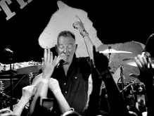 tags: Bruce Springsteen - Little Steven & The Disciples of Soul / Bruce Springsteen / Darlene Love / Gary U.S. Bonds / Jesse Malin on Oct 25, 2025 [701-small]