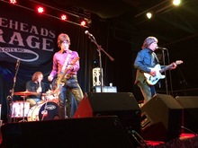 Flamin' Groovies on Oct 27, 2017 [711-small]