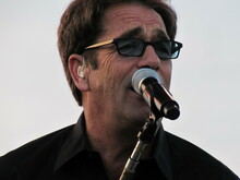 Huey Lewis and The News / Seth Cook on Jun 8, 2013 [085-small]