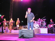 Huey Lewis and The News / Seth Cook on Jun 8, 2013 [089-small]