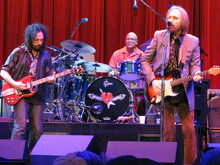 Tom Petty And The Heartbreakers / The Smithereens on Jun 15, 2013 [176-small]