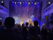 Kiefer Sutherland / Sari Schorr & Jim Kirkpatrick on Jul 26, 2023 [082-small]