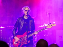 Glenn Hughes / Sophie Lloyd on Oct 22, 2025 [379-small]