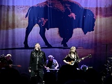 Robert Plant / Rory Butler on Nov 5, 2022 [347-small]