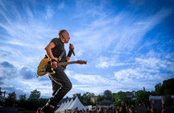 tags: Bruce Springsteen & The E Street Band - Bruce Springsteen & The E Street Band on Jul 2, 2023 [016-small]