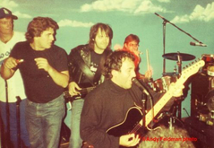 Bruce Springsteen / Patti Scialfa / Roy Bittan / Max Weinberg / Garry Tallent / Danny Federici on Oct 31, 1987 [248-small]