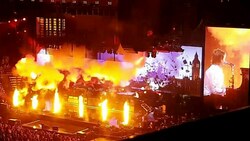 Paul McCartney on Apr 19, 2016 [740-small]