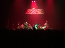 Queens of the Stone Age / Eagles of Death Metal on Jan 22, 2018 [799-small]