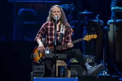 Eagles / JD & The Straight Shot on May 11, 2018 [806-small]