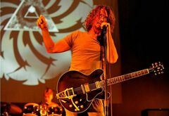Soundgarden / Graveyard on Sep 13, 2013 [948-small]