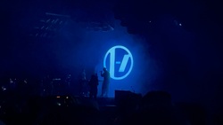 Twenty One Pilots / Dayglow on Oct 5, 2025 [321-small]