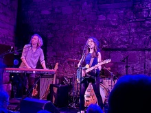 tags: Madison Galloway, Edinburgh, Scotland, United Kingdom, The Caves - The Commoners / Madison Galloway on Jul 26, 2024 [734-small]