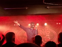 tags: The Sankaras, Glasgow, Scotland, United Kingdom, King Tut's Wah Wah Hut - The Southern River Band / The Sankaras on Jul 1, 2024 [017-small]