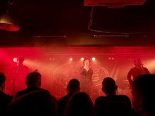 tags: The Sankaras, Glasgow, Scotland, United Kingdom, King Tut's Wah Wah Hut - The Southern River Band / The Sankaras on Jul 1, 2024 [018-small]