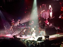 Keith Urban / Carrie Underwood on Dec 9, 2016 [556-small]