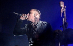 Combichrist ~ Andy Lapegua, tags: Combichrist, Los Angeles, California, United States, The Fonda Theatre - Combichrist / Aesthetic Perfection / Ivardensphere / God Module on Nov 7, 2010 [838-small]