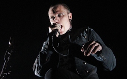Combichrist ~ Andy Lapegua, tags: Combichrist, Los Angeles, California, United States, The Fonda Theatre - Combichrist / Aesthetic Perfection / Ivardensphere / God Module on Nov 7, 2010 [843-small]