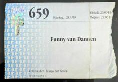 Funny van Dannen on Apr 25, 1999 [038-small]