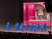 David Byrne on Nov 6, 2025 [249-small]