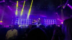 A Day To Remember / Yellowcard / The Wonder Years / Dinosaur Pile-Up on Nov 8, 2025 [350-small]