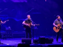 Turnpike Troubadours / Trampled by Turtles / Leon Majcen on Nov 8, 2025 [370-small]