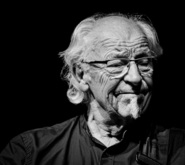 Martin Barre on Nov 8, 2025 [496-small]