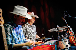 Los Pacaminos on Oct 13, 2025 [782-small]