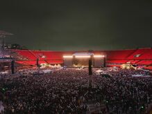 Linkin Park / Poppy on Nov 8, 2025 [993-small]