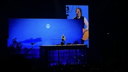 Paul McCartney on Nov 8, 2025 [790-small]