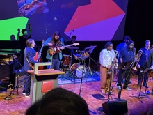 Matthew E. White / Daniel Clarke / Reggie Pace / Trey Pollard / Taylor Barnett / Steve Wilson on Oct 24, 2025 [530-small]