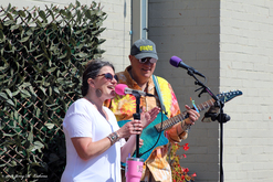 tags: Tall Paul, Kristie Bobal, Clear Lake, Iowa, United States, Elly's - Tall Paul / Kristie Bobal on Sep 1, 2023 [943-small]