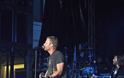 Dierks Bentley / Chris Stapleton on Jun 13, 2013 [670-small]