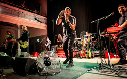The Beat starring Dave Wakeling / Annabella's Bow Wow Wow on Jun 7, 2023 [698-small]