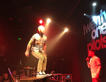 Five Knives / Twenty One Pilots on Mar 17, 2013 [751-small]