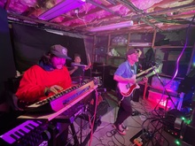 Cliffrose / Scotty Malcolm’s Acid Minion / Teen Driver / Dinos on Nov 13, 2025 [636-small]