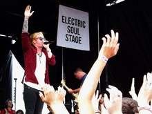 The Color Morale / We The Kings / Mayday Parade / Crown the Empire / Falling In Reverse on Jul 2, 2014 [707-small]
