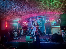 tags: Electric Black, Edinburgh, Scotland, United Kingdom, Bannerman's - The Hot One Two / Electric Black / Voodoo Sioux on Nov 14, 2025 [846-small]