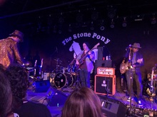 Everyone Orchestra / Dogs in a Pile on Nov 15, 2019 [188-small]