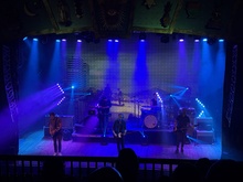 Minus the Bear / Into It. Over It. on Nov 12, 2025 [717-small]
