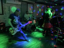 Trash Panda Kill Kill / Treefort / The Journals Kept / Tidy Sum / The Original Cowards / Bigger Stars on Nov 15, 2025 [537-small]