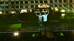 AWOLNATION / Max Frost / Twenty One Pilots on Nov 17, 2018 [063-small]