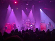 Boris / Cloakroom on Nov 16, 2025 [340-small]