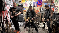 Teenage Bottlerocket on Nov 18, 2025 [939-small]