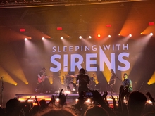 tags: Sleeping With Sirens, The Paramount in Concert With Northwell - Sleeping With Sirens / Daisy Grenade on May 23, 2025 [681-small]