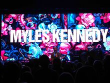 Mammoth WVH / Myles Kennedy / Return to Dust on Nov 19, 2025 [939-small]