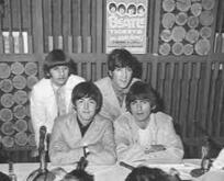 The Beatles / The Remains / The Ronettes / The Cyrkle / Bobby Hebb on Aug 17, 1966 [560-small]