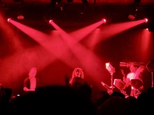 Nuovo Testamento / Nuxx / Sympathy Flowers on Nov 21, 2025 [604-small]