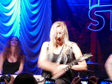 Nita Strauss on Apr 10, 2019 [959-small]
