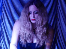 Nita Strauss on Apr 10, 2019 [965-small]
